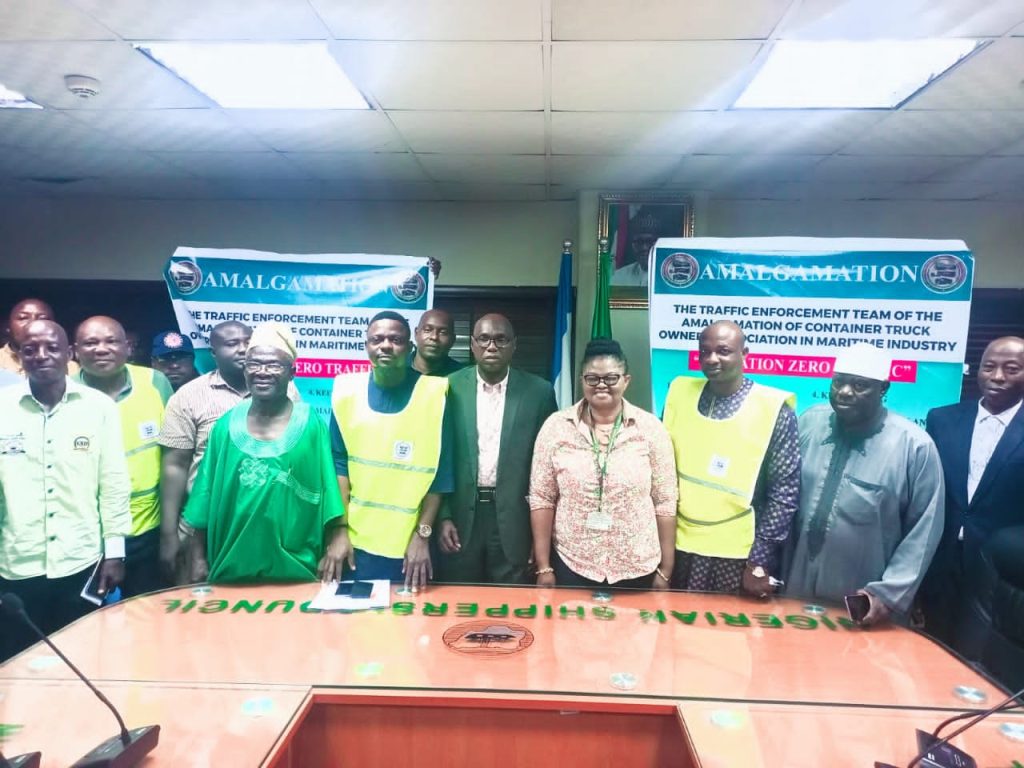 (3rd from left) Chairman of AMATO, Chief Remi Ogungbemi, Chairman of ACTOAN, Mr Ridwan Bello, National Cordinator of PSTT, Comrade Moses Fadipe and other members of PSTT and ACTOAN during a meeting in Apapa on Monday