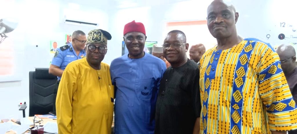 L-R: Secretary of Registered Board of Trustees (BOT) of ANLCA, Prince Taiye Oyeniyi, Vice Chairman of factional BOT, Prince Ozo Chukwura, and board members; Mr Dayo Azeez and Mr Eniola Igbaroola at the peaceful resolution meeting held at Area E Police division, Festac Area Command