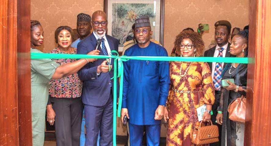 L-R: The Convener, African Maritime Arts Exhibition (AMAE), Ezinne Azunna; a former General Manager, Special Duties, Nigerian Ports Authority (NPA), Chief (Mrs.) Carol Ufere; Technical Adviser to the Minister of Marine and Blue Economy, Prof. Busayo Fakinlade; Director General, National Broadcasting Commission (NBC), Mr. Charles Ebuebu; President of Chartered Institute of Logistics and Transport (CILT) Nigeria, Barr. (Mrs.) Mfon Usoro; and other guests during the opening of 2025 African Maritime Arts Exhibition (AMAE) on Tuesday.