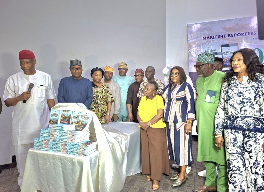 Screenshot_20251205_074940_Photo Editor