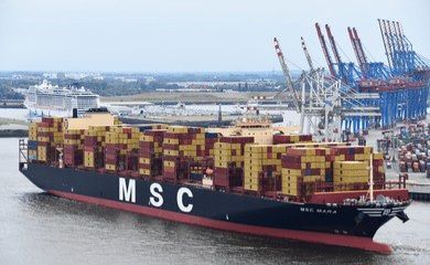 hamburg-germany-july-12-2024-260nw-2542695497